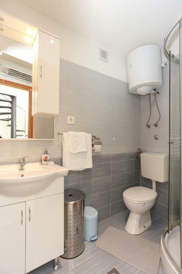 Vakantiehuis Rupotina With A Large Yard, Pool And A Beautiful View *
