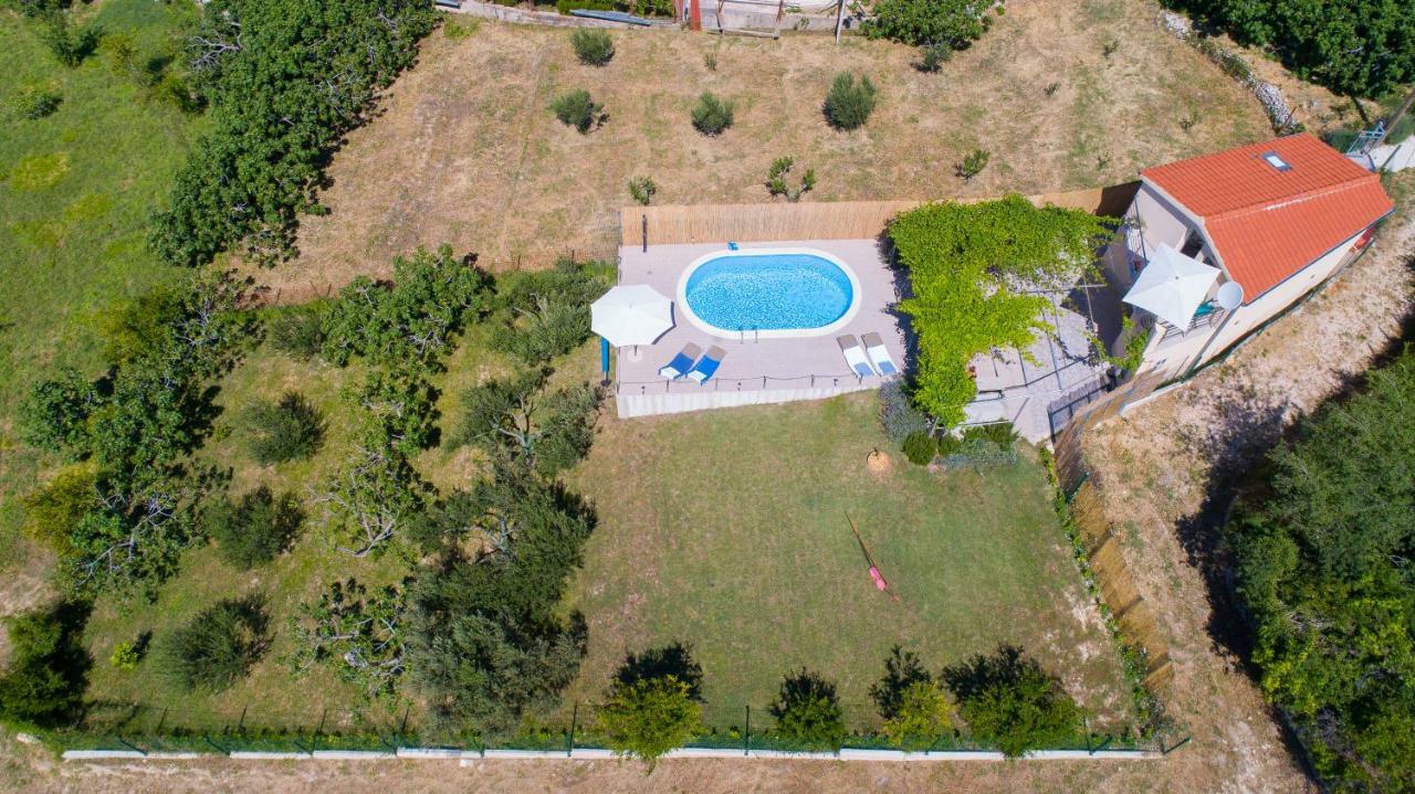 Vakantiehuis Rupotina With A Large Yard, Pool And A Beautiful View *