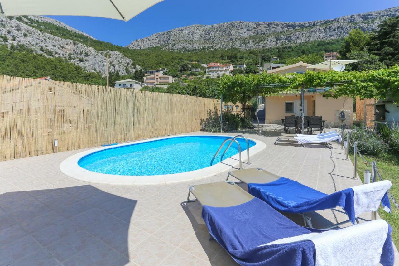 Rupotina With A Large Yard, Pool And A Beautiful View Vakantiehuis *